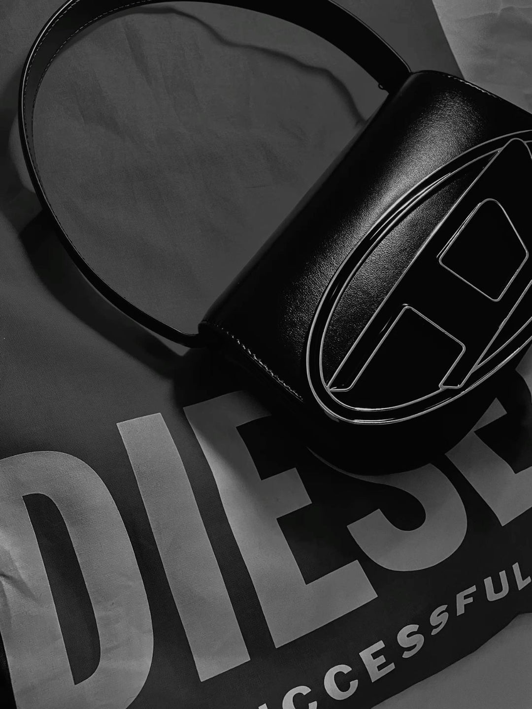 Diesel hand bag