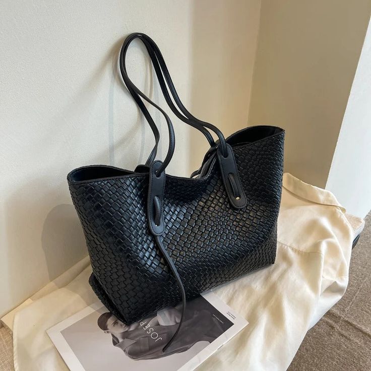 MONAD CARRIER - The "Swift" Bag