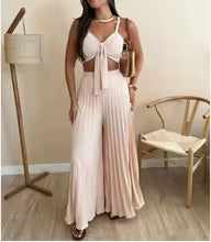 Aura Pleated 2-Piece Set