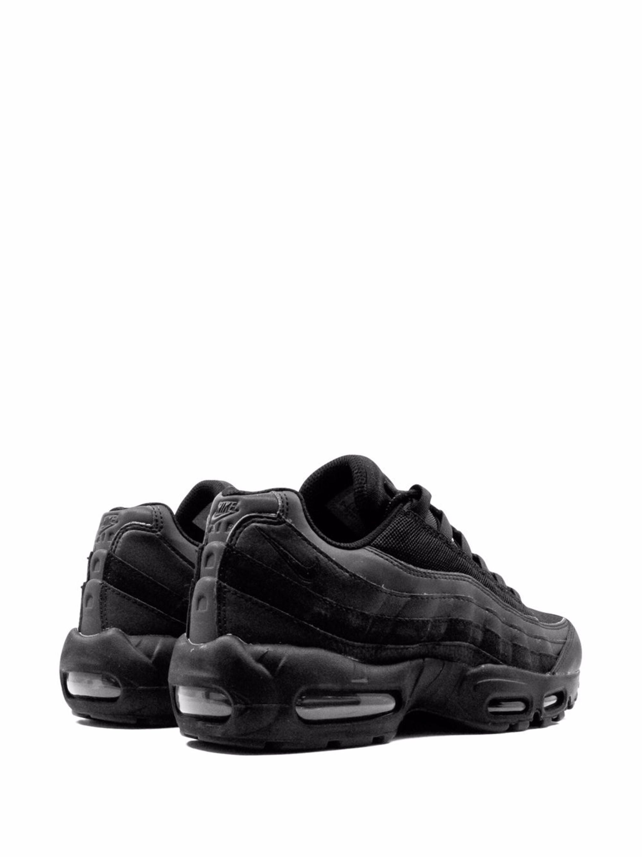 Nike AirMax 95 Essential “ Triple Black” x Airforce 1