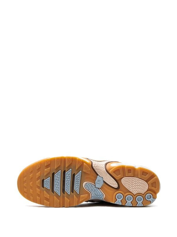 (Air Max Plus Drift "Phantom/Cacao Wow" light brown sneakers