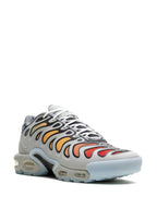 (Air Max Plus Drift "Phantom/Cacao Wow" light brown sneakers