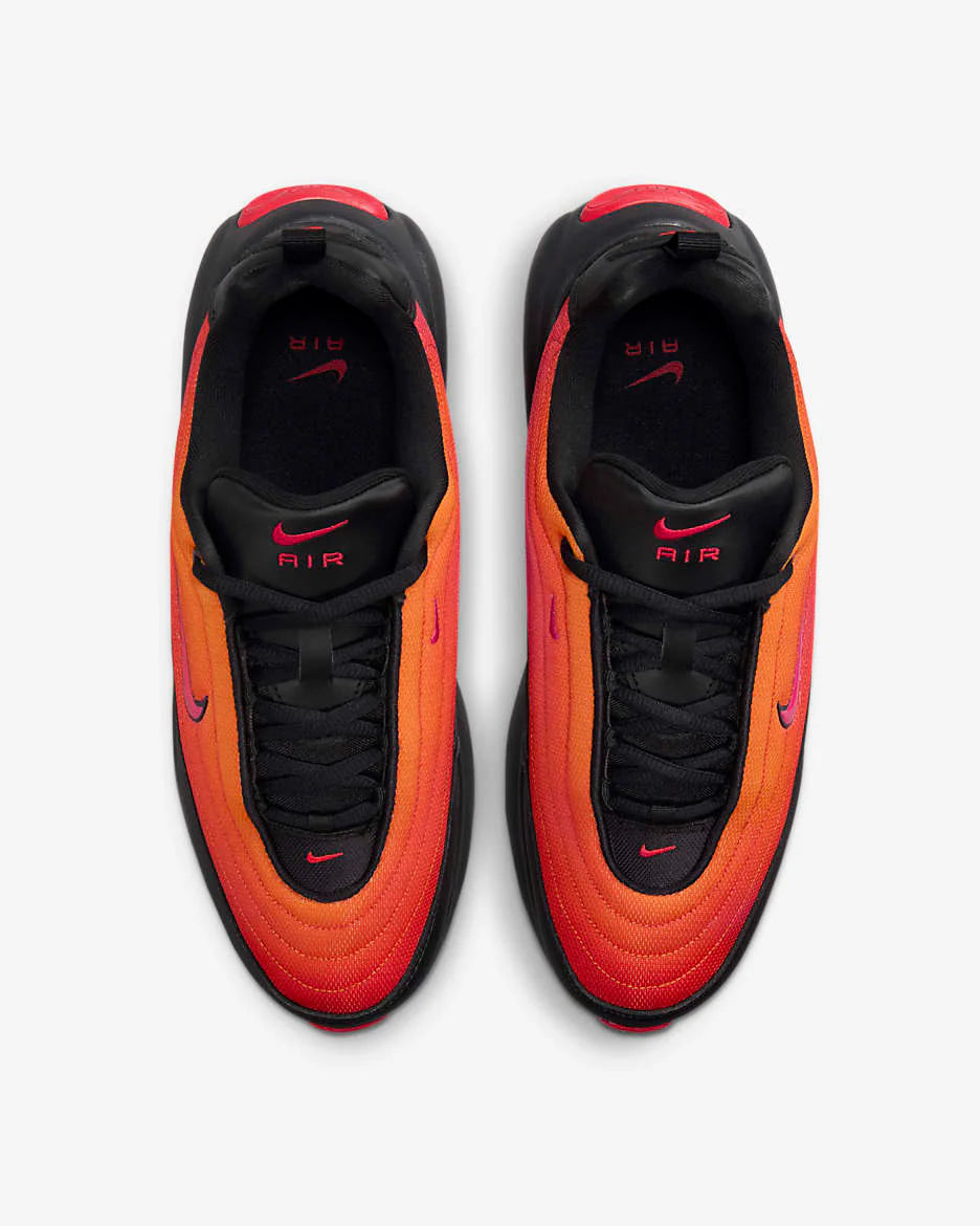 Buy 1 get 1 free: Nike Air Max Portal