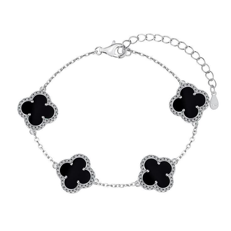 Sliver  Clover Stainless Steel Necklace – A Statement of Elegance
