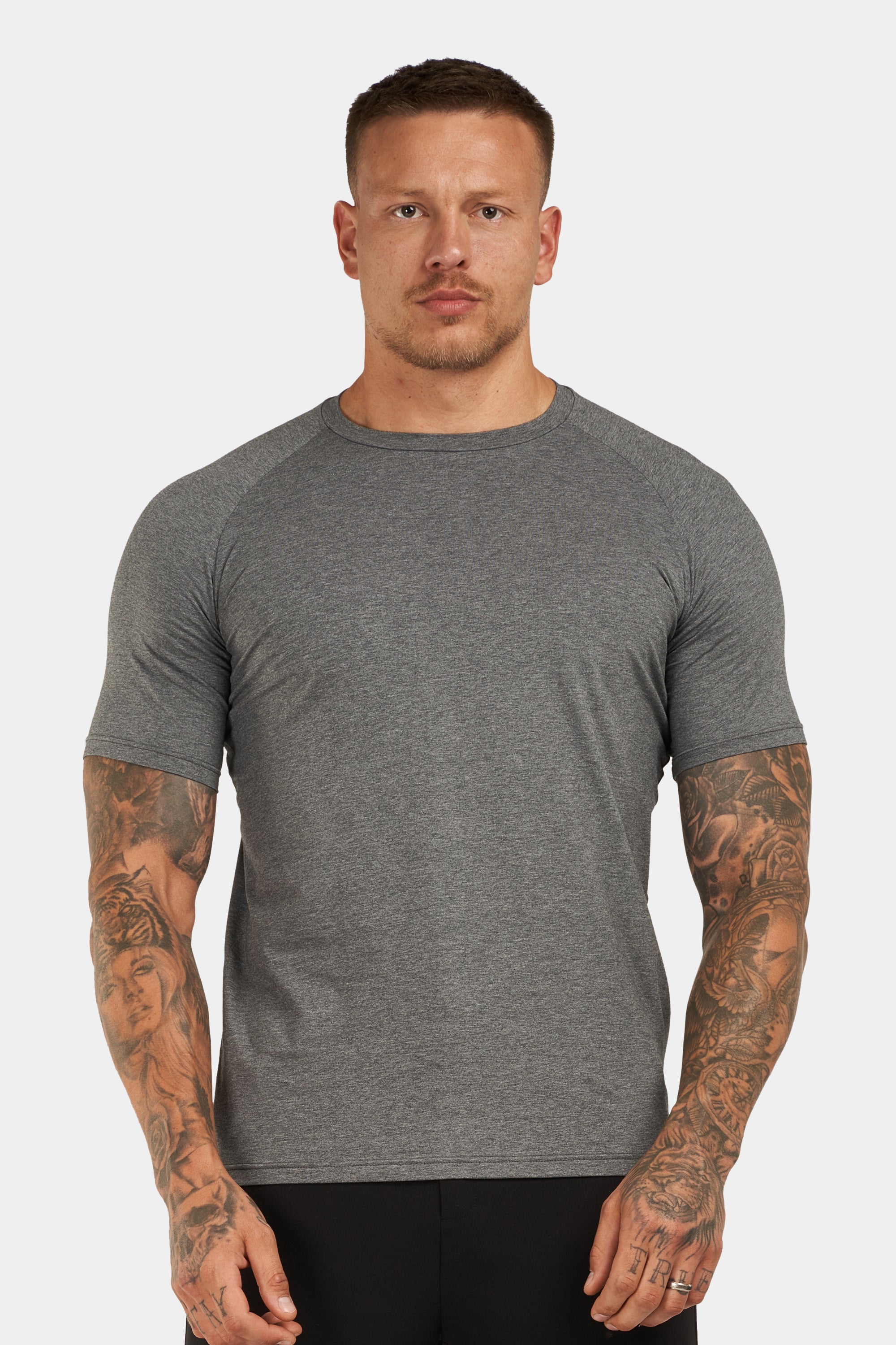 THE CORDOVAN MUSCLE BASIC T-SHIRT