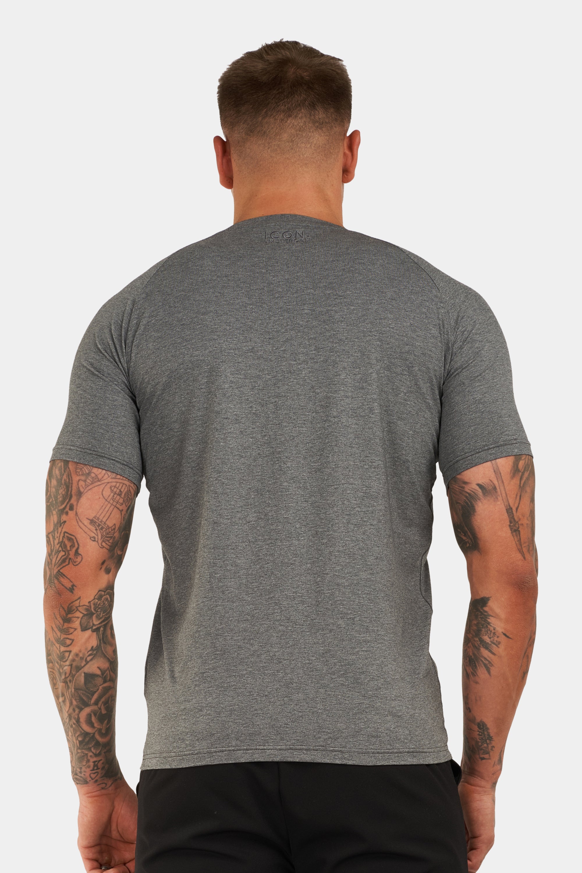 THE STORM MUSCLE BASIC T-SHIRT