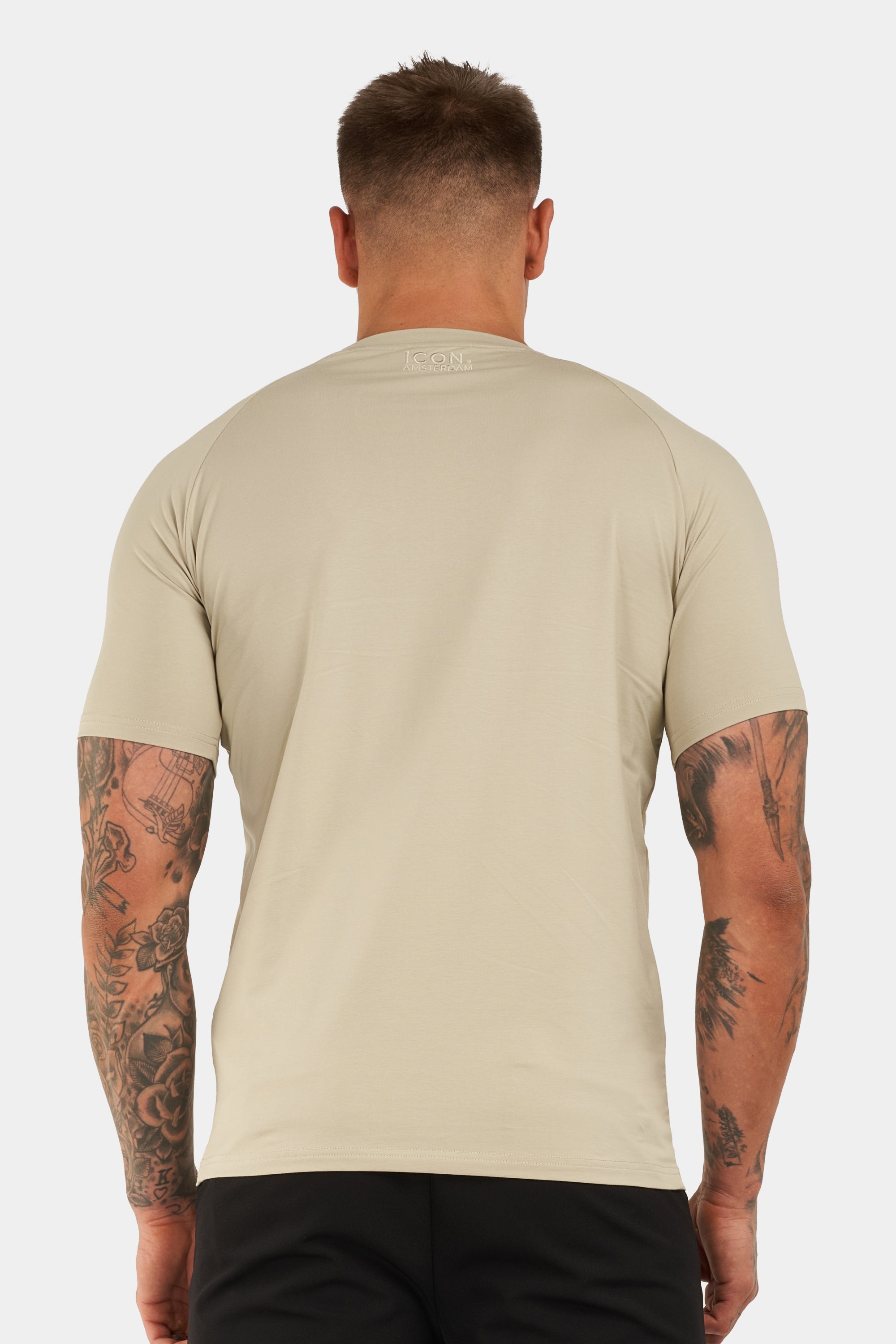 THE STORM MUSCLE BASIC T-SHIRT