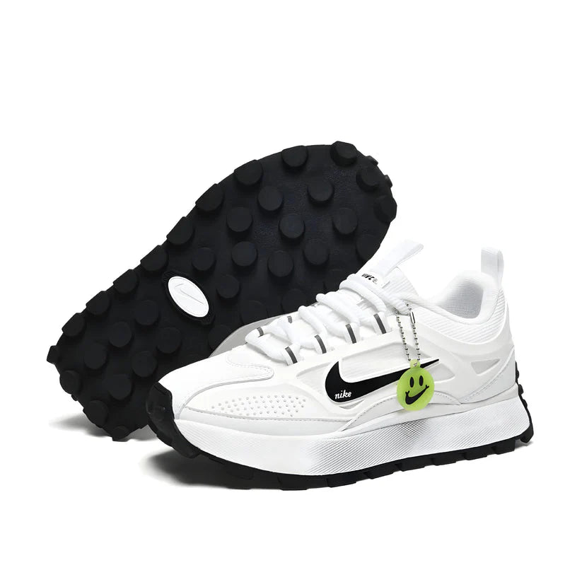 Buy 1 get 1 free :NIKE BAILLELI