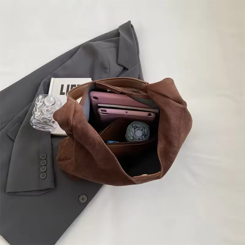 VELVET SCABBARD - The "Badger" Bag