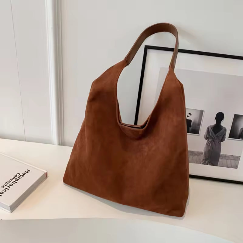 VELVET SCABBARD - The "Badger" Bag