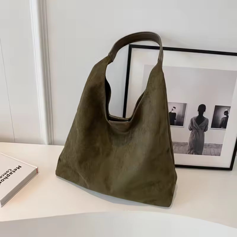 VELVET SCABBARD - The "Badger" Bag