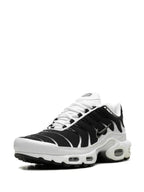 Nike Air Max Plus "Black / White"