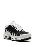 Nike Air Max Plus "Black / White"